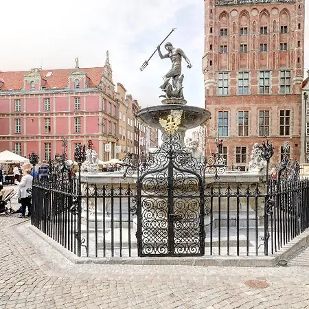 Dom & House Old Town Dluga Gdańsk